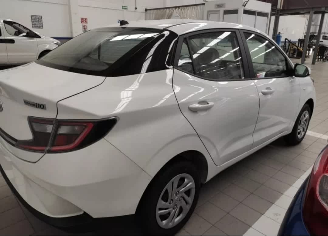 Auto 1